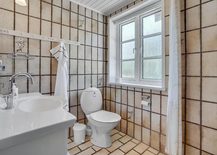 Pet Friendly In With Kitchen * Romo